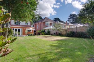 Rear External- click for photo gallery